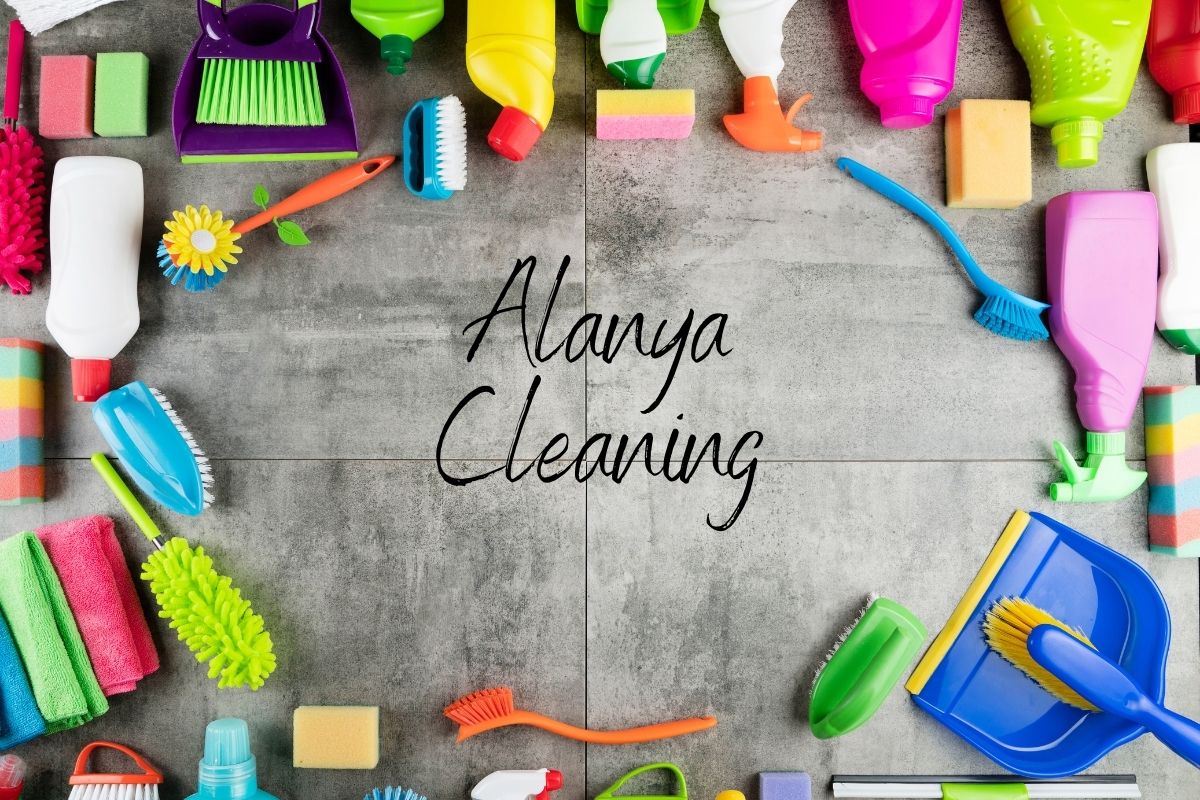 The colored cleaning supplies are neatly arranged.